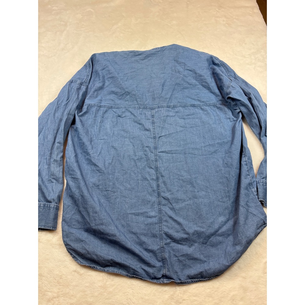 Old Navy The Boyfriend Shirt Blue Denim Chambray Button Down XL Long Sleeve - Picture 4 of 4